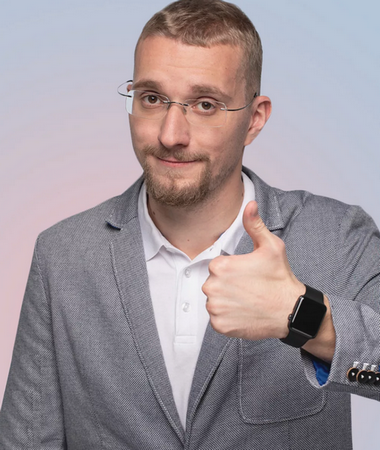 [Матвей Северянин] Маркетинг на пальцах_0.png